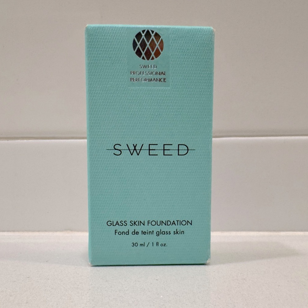 SWEED Beauty Glass Skin Foundation Shade 5
